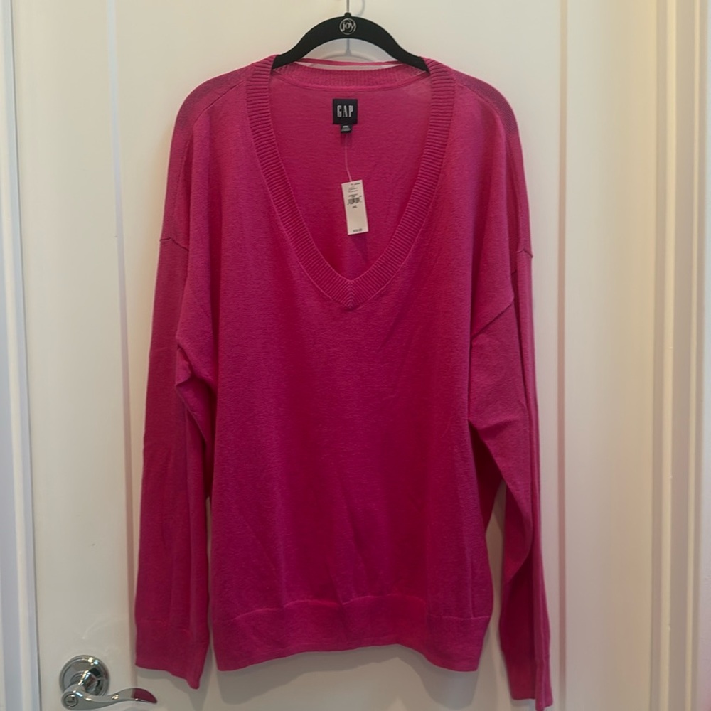 GAP - hot pink sweater NWT XXL